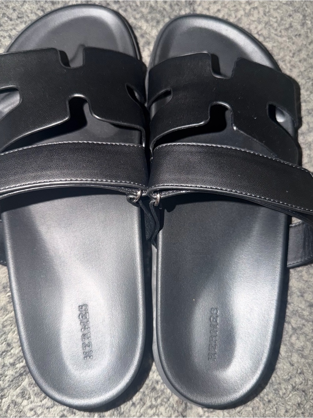 Hermes women Black Leather H Slide Sandals